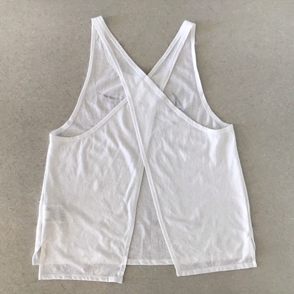 Nike Running Backless Dri-Fit White Tank, Medium - Picture 7 of 14